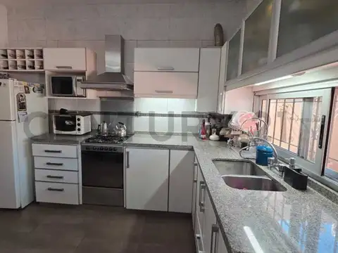 Casa en Venta en Lanús Oeste, USD 119.999