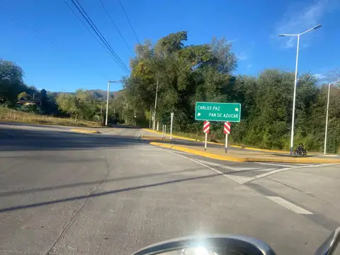 VENTA 3 LOTES EN COSQUÍN