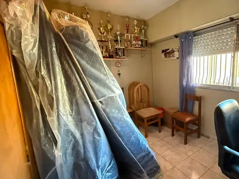 Depto Tipo Casa en Venta en Valentín Alsina, USD 75.000