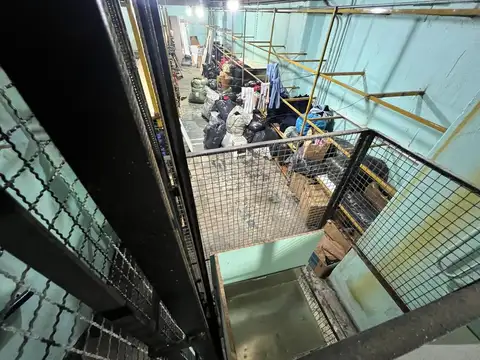 Avenida Hipólito Yrigoyen 2200