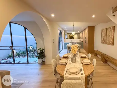Casas 3 Dormitorios - Rodríguez 1100 - Lourdes Rosario | Venta
