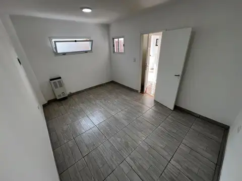 Depto Tipo Casa en Venta de 2 ambientes
