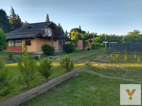 Complejo de viviendas en venta - 4 UFs - Mendoza