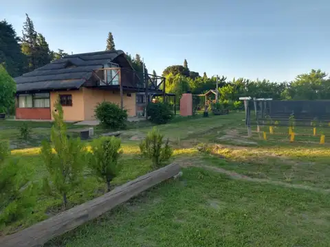 Complejo de viviendas en venta - 4 UFs - Mendoza