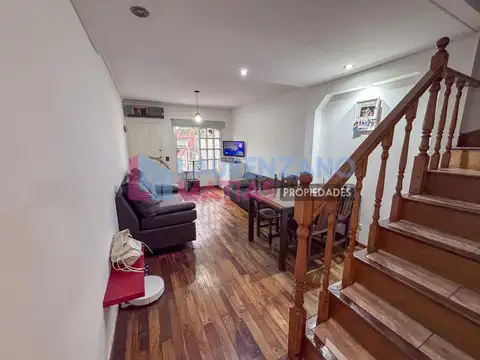 Depto Tipo Casa en Venta de 4 ambientes