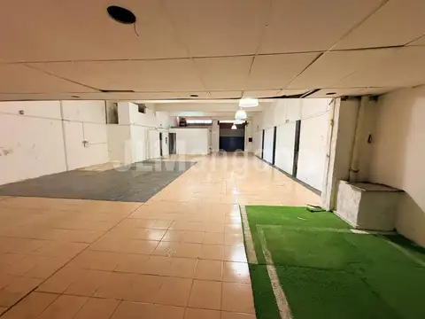 Local en Alquiler 50 años