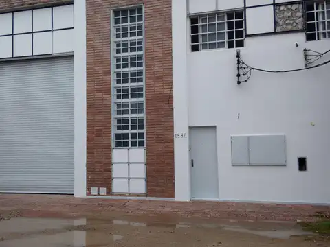 ALQUILERES GALPON CON OFICINA BARRIO CRISOL CORDOBA