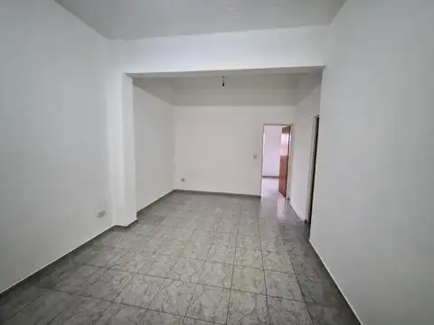 Casa en Alquiler en José Clemente Paz, $ 360.000