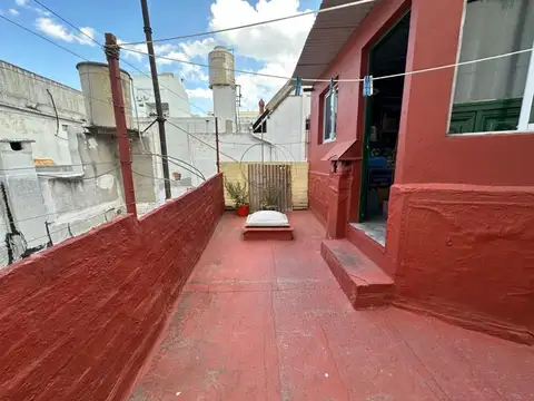Depto Tipo Casa 4 ambientes con 2 baños