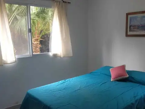 JARDIN NAUTICO ESCOBAR 100