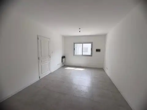 Casa en Alquiler en Zárate, $ 900.000