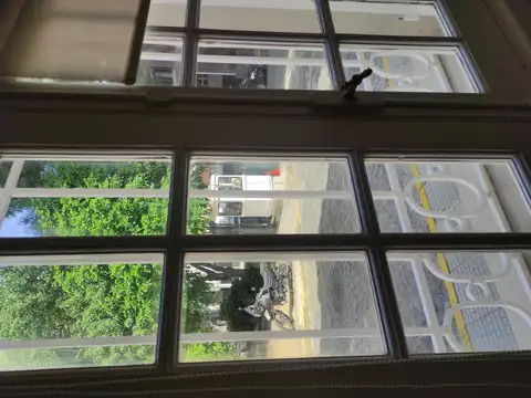 Casa 4 ambientes con 4 baños