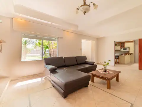 Se vende casa de categoria en Santo Tome