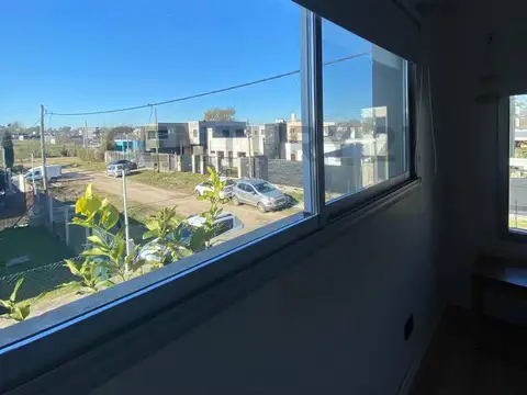 Casa en Venta en Villa Elisa, USD 107.000