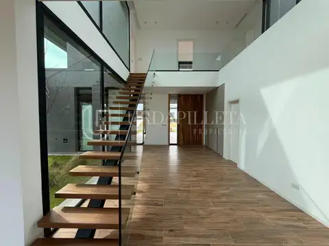 Casa en Venta de 6 dormitorios