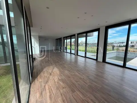 Casa en Venta en Pilara, USD 870.000