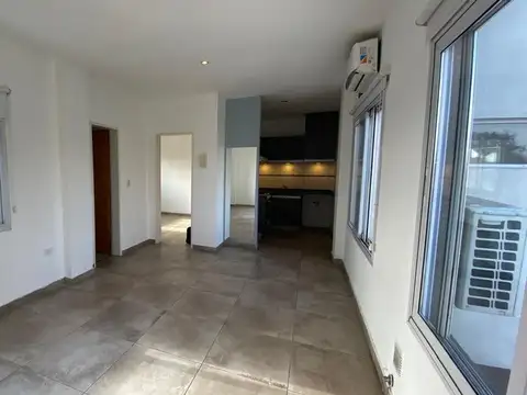 VENTA DEPARTAMENTO 2 AMBIENTES 4 PISO MERLO