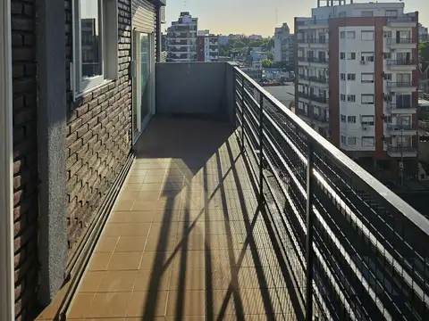 Departamento 3 Ambientes en Venta y en Alquiler en Floresta.
