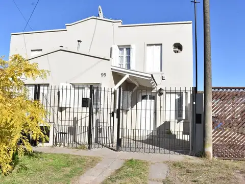 Duplex 5 Ambientes C/Garaje-Calle 95 entre 32 y 34
