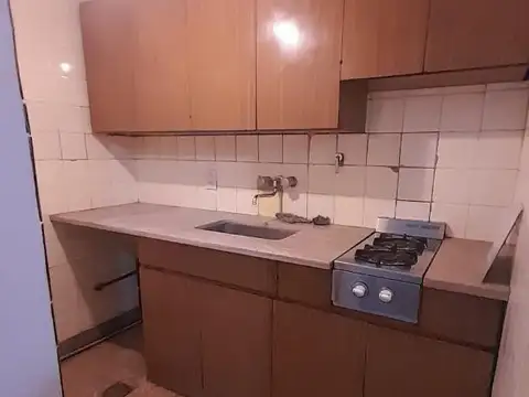Av. General Paz 186 , Piso 4