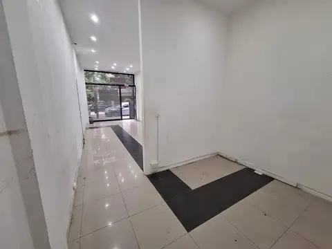 Local en Alquiler en Gorostiaga y Cabildo