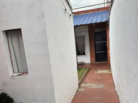 Dr. Horacio Casco 4600, Piso pb