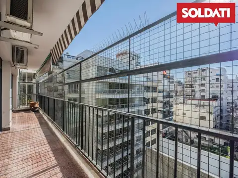 Venta 4 ambientes con dependencia con cochera y seguridad Recoleta