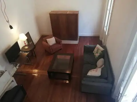 Uruguay 62 , Piso 2