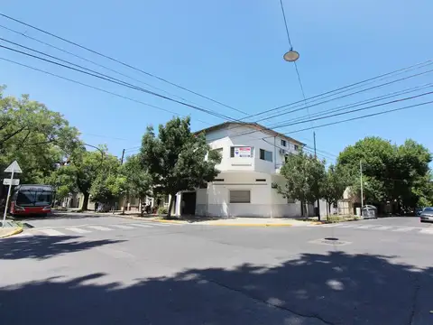 CASA EN VENTA NUÑEZ Y MARIANO ACHA VILLA URQUIZA