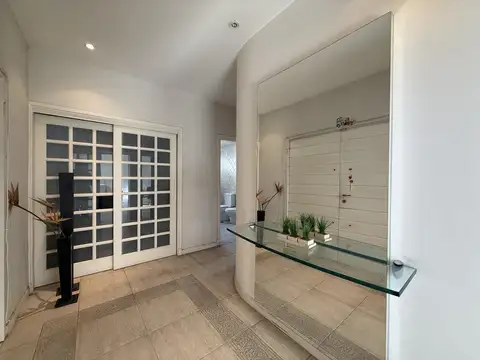 ¡Venta! Casa en Urca ¡Excelente ubicación! ¡Con Escritura!