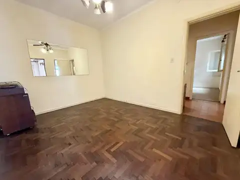 PH 3 ambientes con entrada independiente.