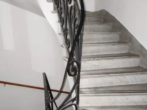 Oficina en Alquiler 95 años