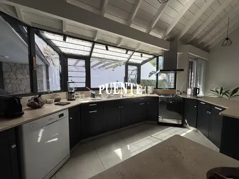 Casa en Venta al Oeste