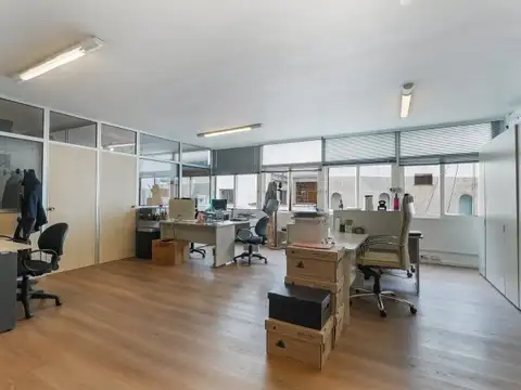 Oficina en Venta Tribunales