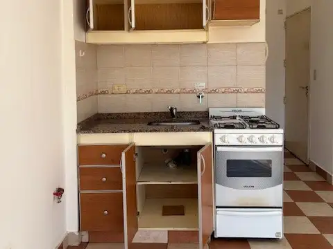 Departamento en Alquiler en Villa Luro, $ 400.000