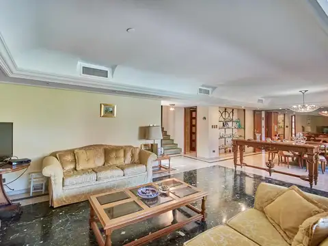 Oficina en Venta al Este