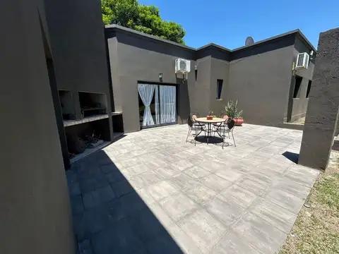 Casa en Venta en Yerba Buena, USD 330.000