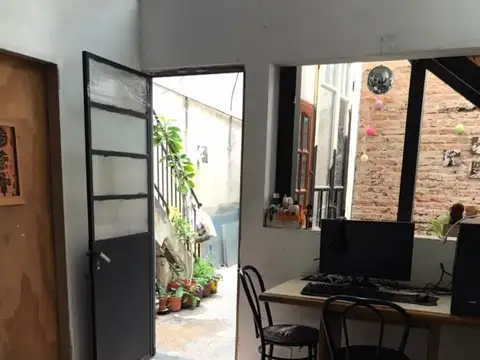 Depto Tipo Casa en Venta 60 años