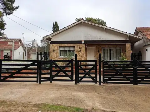 Avenida 6 2400