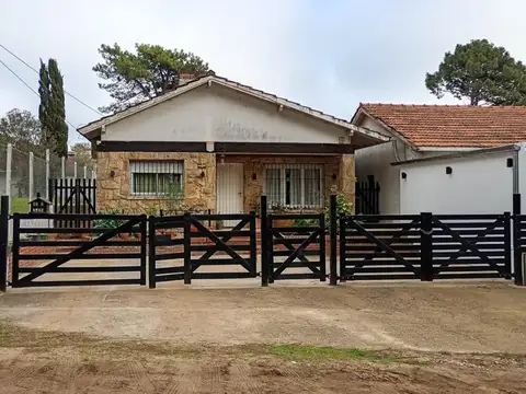 3 Casas en block - Zona Sur - Villa Gesell