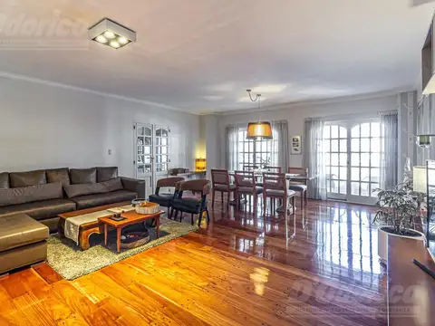 Departamento 4 ambientes con 2 baños