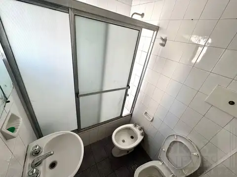 Depto Tipo Casa en Alquiler de 2 dormitorios