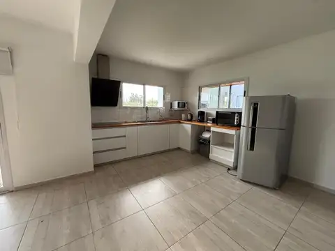 Casa Con Pileta Y Gran Vista-boote