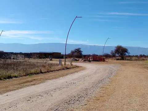 Terreno en Venta 28  mts Fondo