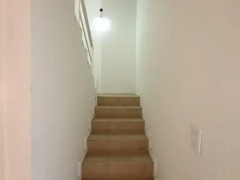 Oportunidad TRIPLEX en venta en Pilar centro