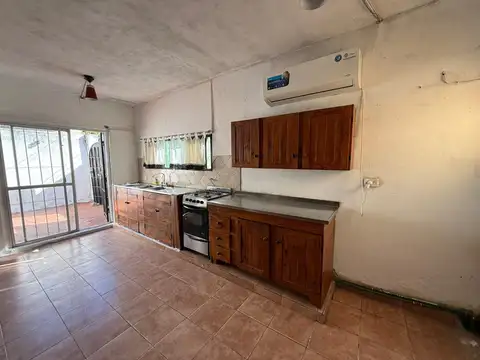 Depto Tipo Casa en Alquiler de Monoambiente