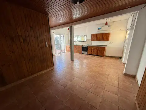 Depto Tipo Casa Monoambiente con 1 baño