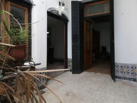 Depto Tipo Casa en Venta 76 años