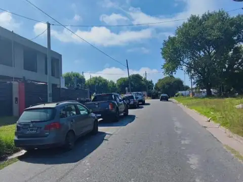 INVERSORES! LOTE EN VENTA ZONA VIEYTES AL 1700