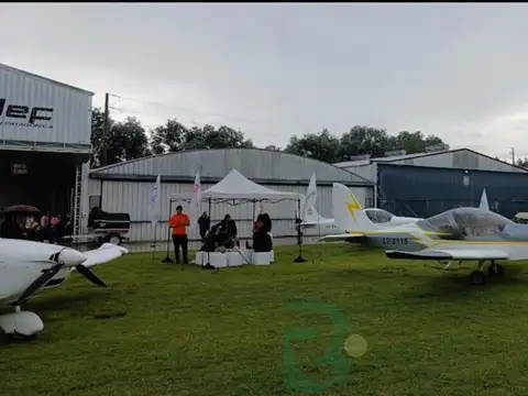 Aero Country Club